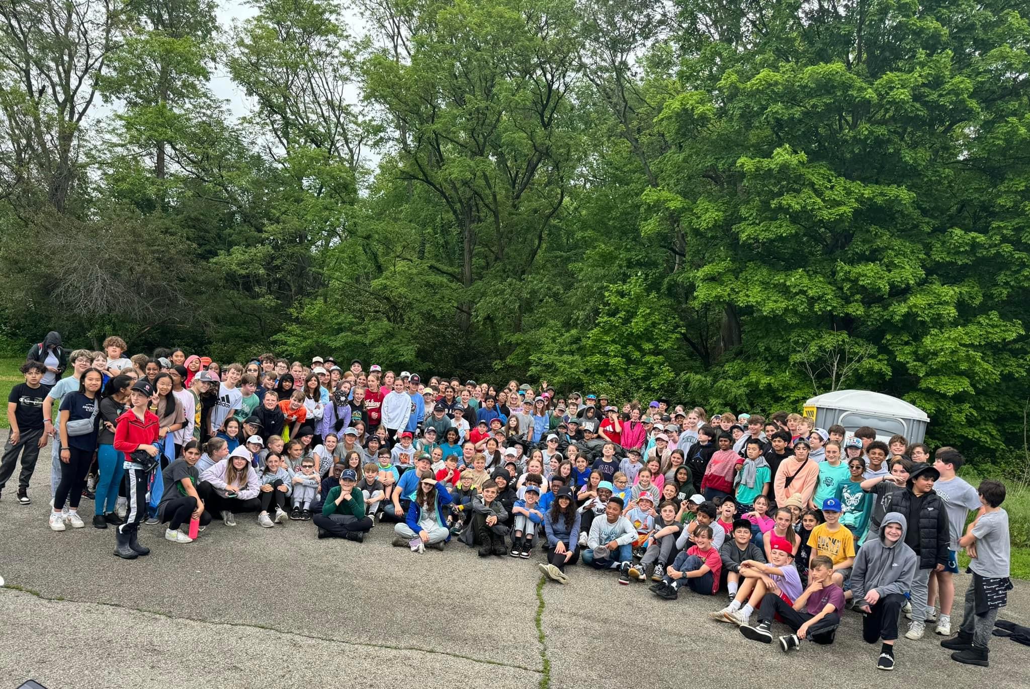 Zionsville Middle School Students Rid Starkey Park Of Invasive  